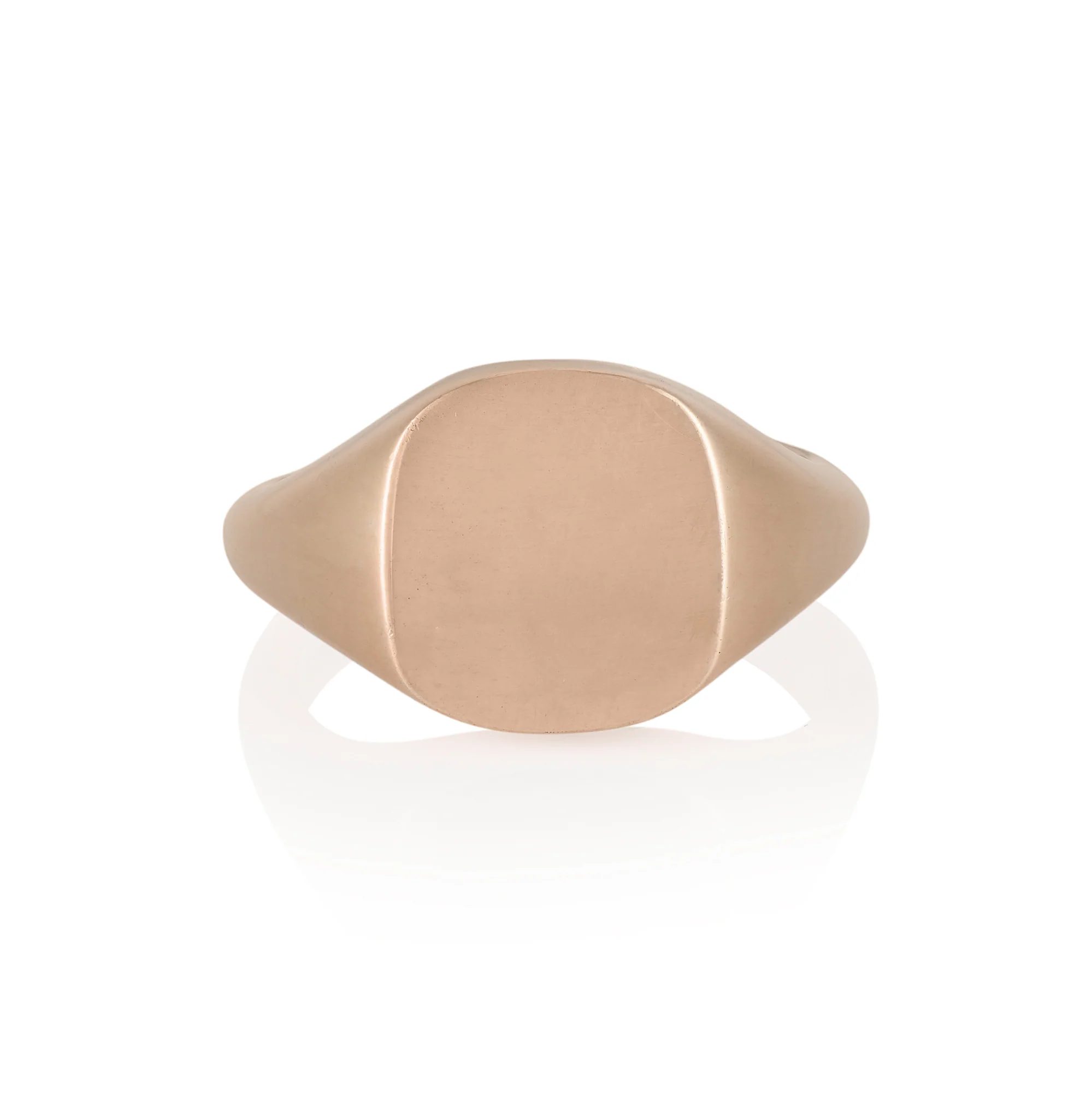 12 x 10mm Cushion Shaped Signet Ring - Image 2