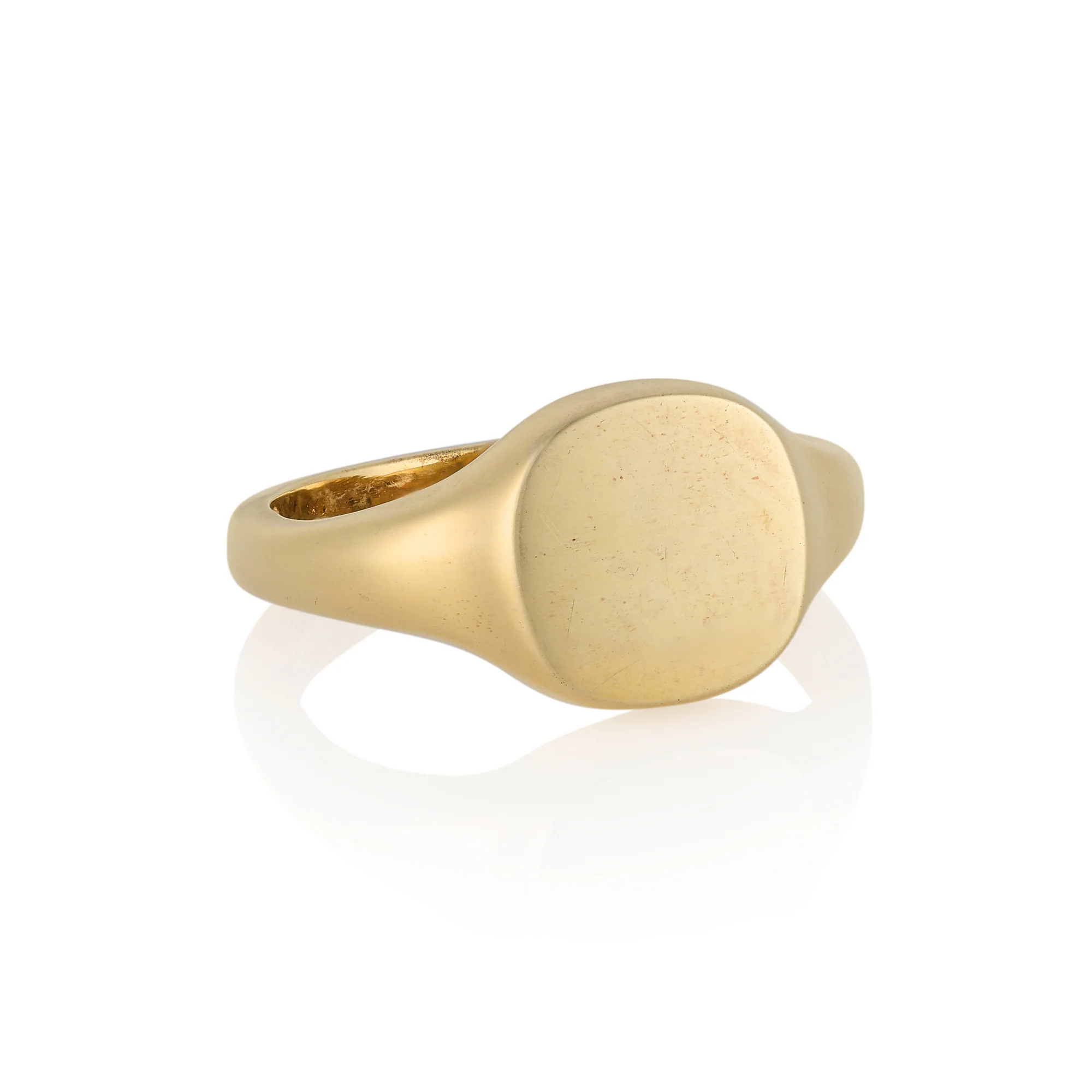9 x 8mm Cushion Shaped Signet Ring - Image 4