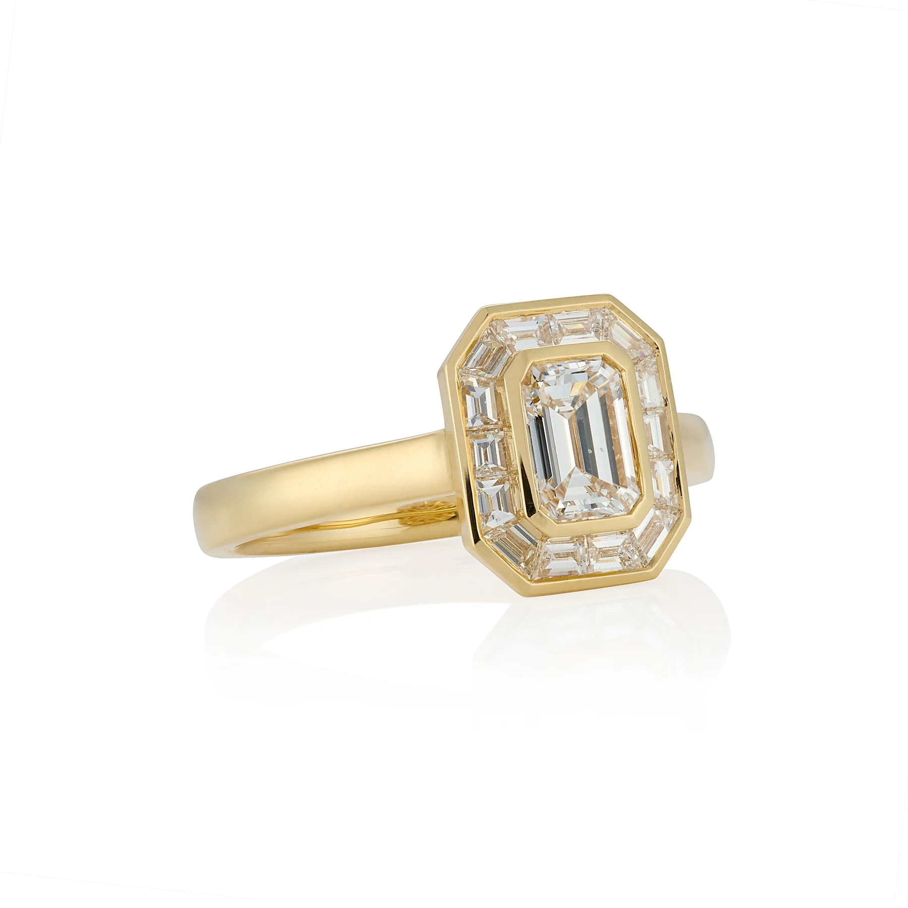 Art Deco Style Diamond Cluster Ring - Image 2