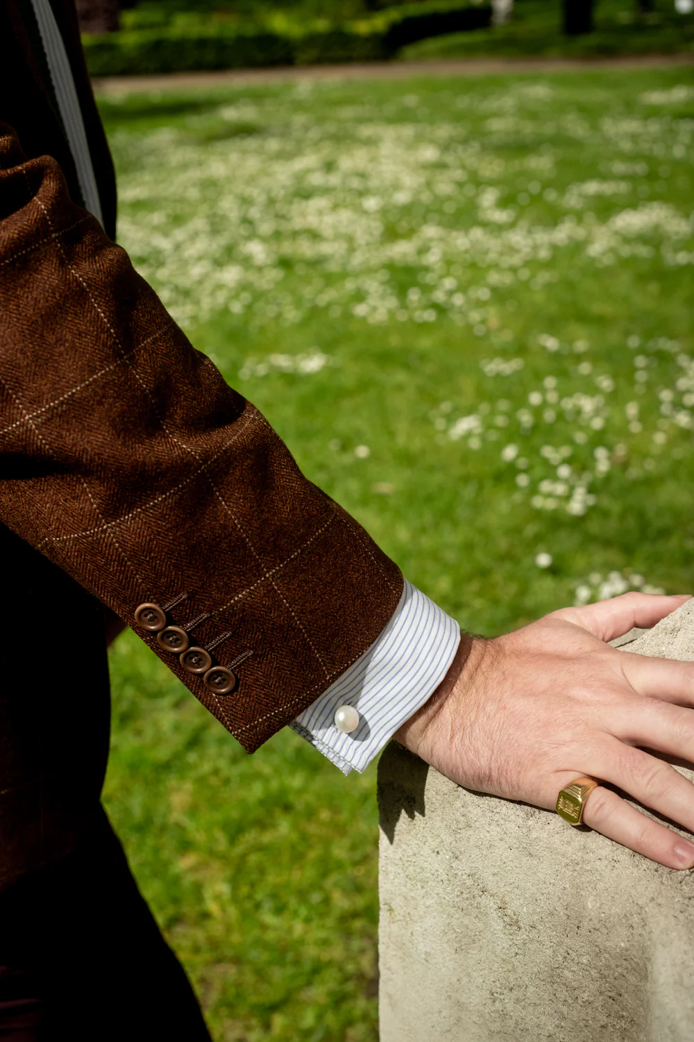 Button Pearl Cufflinks - Image 4