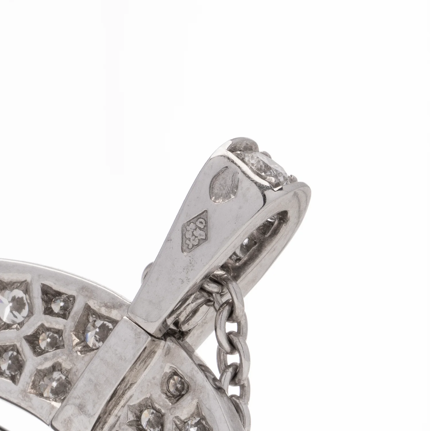 Chanel Ultra Diamond Pendant - Image 4