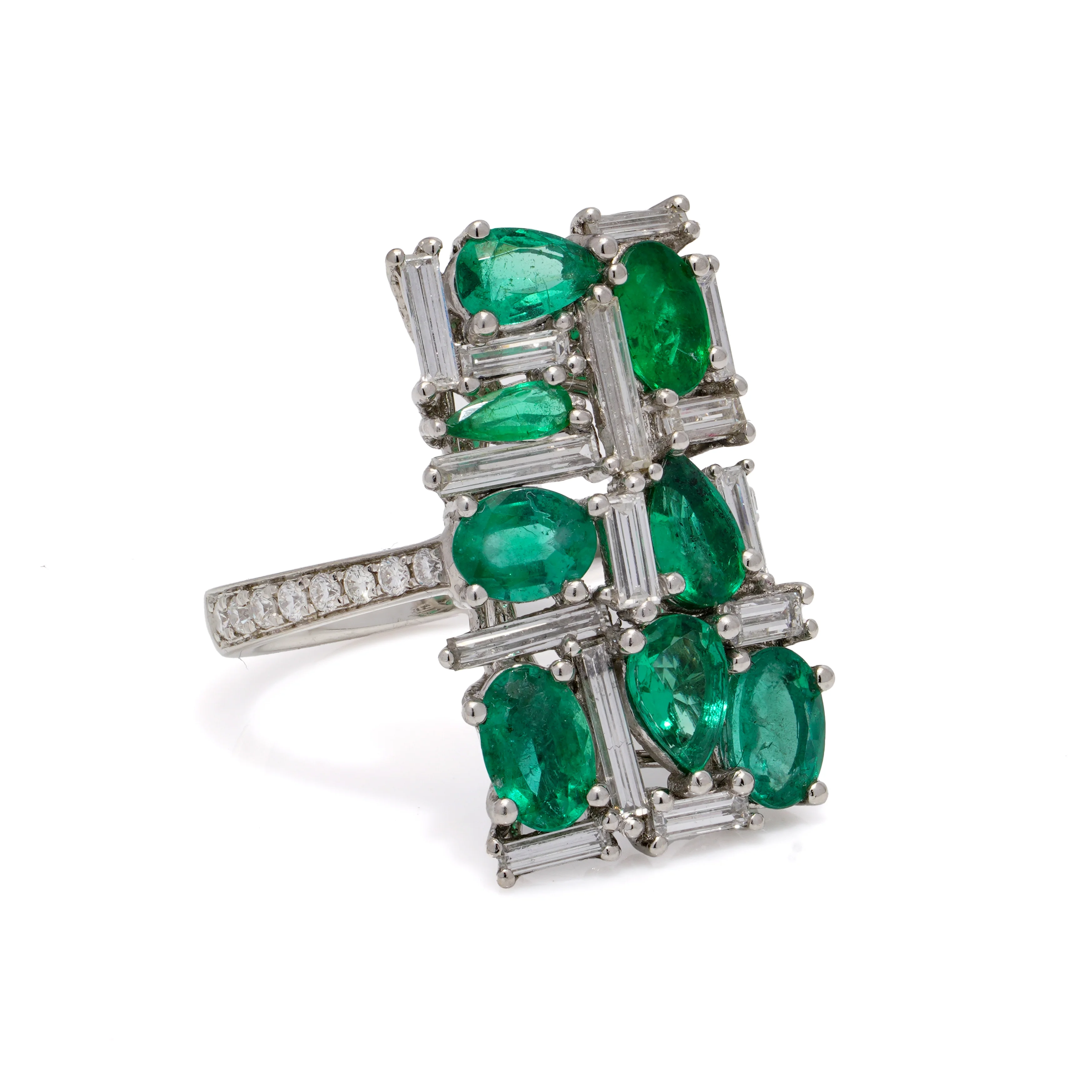 Emerald and Diamond Ring - Image 3