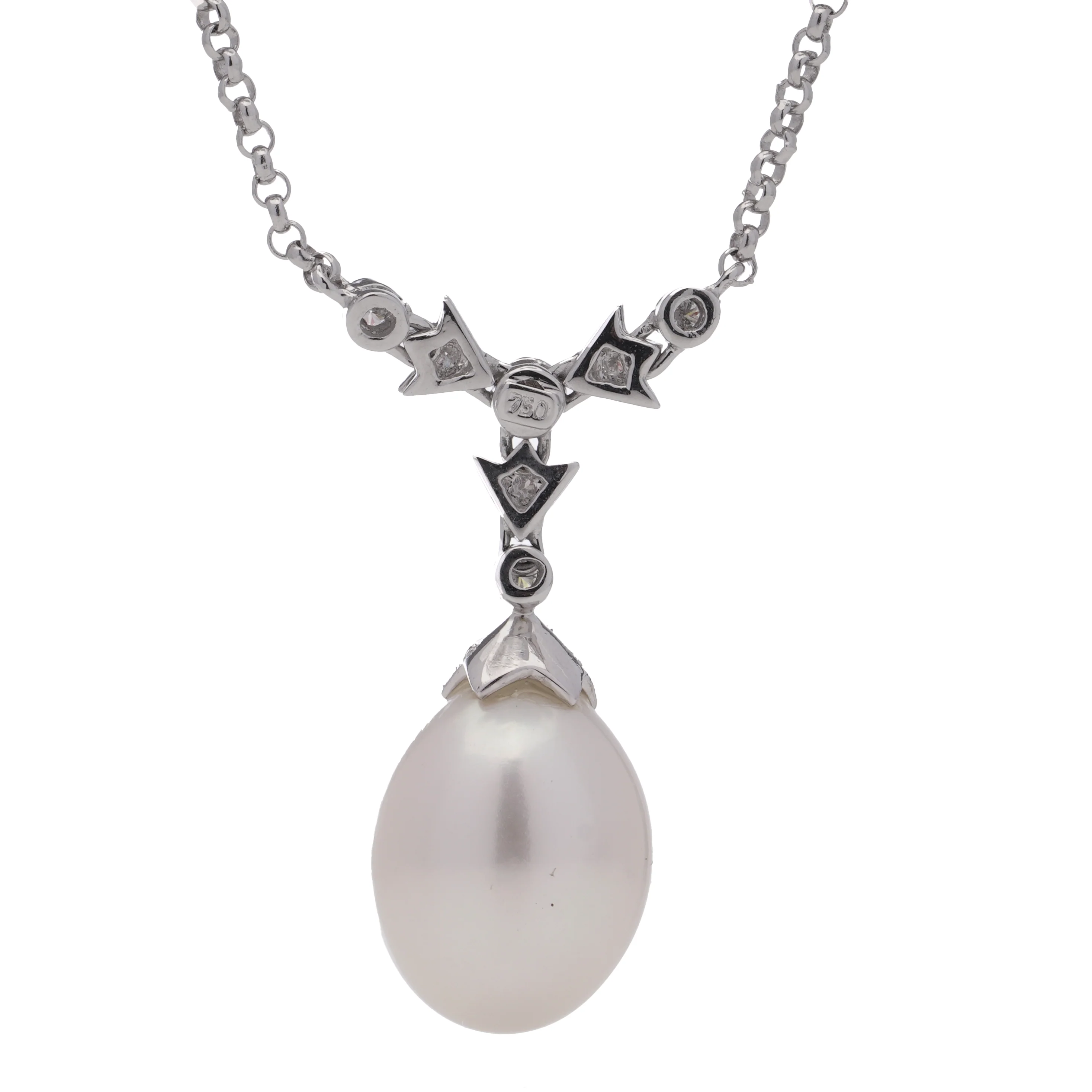Freshwater Pearl & Diamond Necklace - Image 4