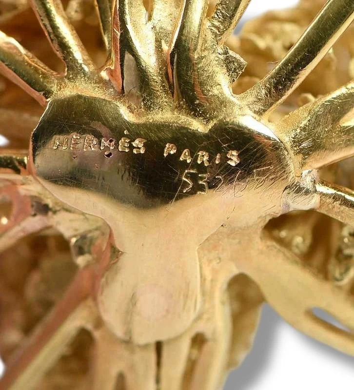 Hermes Paris, Vintage Pine Cone Brooch - Image 4