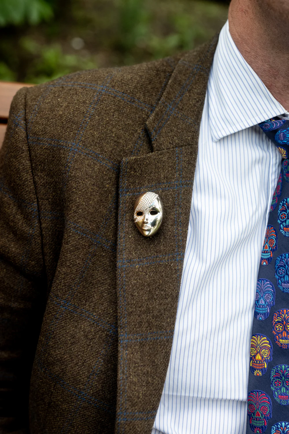 Masquerade Mask Brooches - Image 3