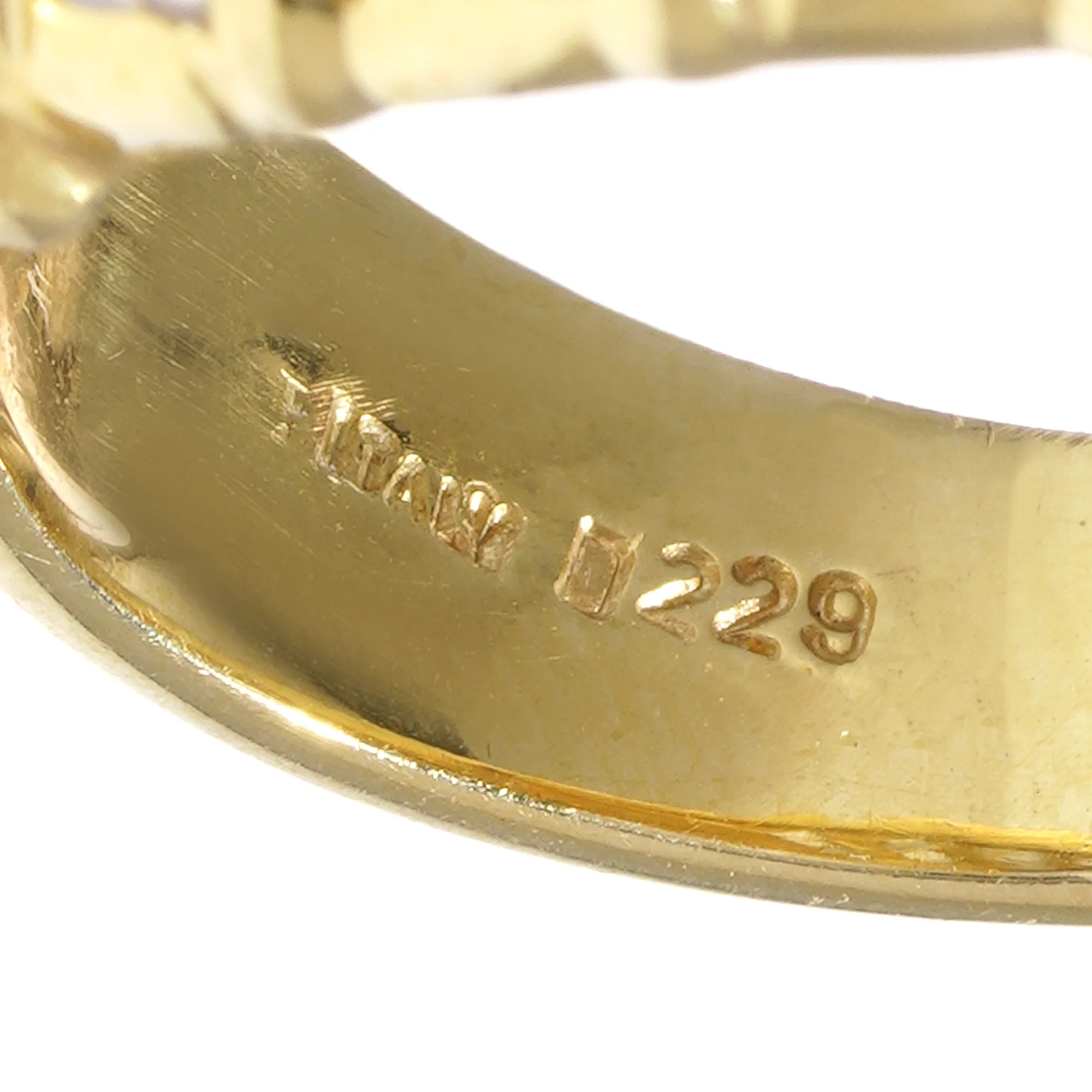 Vintage Sapphire & Diamond Ring - Image 5